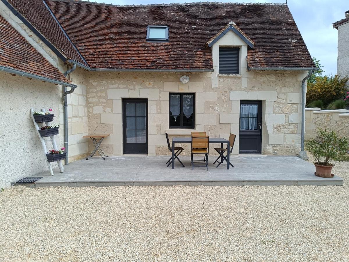Gite De La Grand Maison Le Noyer Seigy Exteriér fotografie